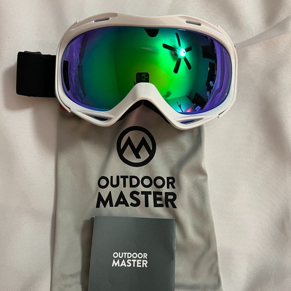 Outdoor Master OTG XS Snow Goggles